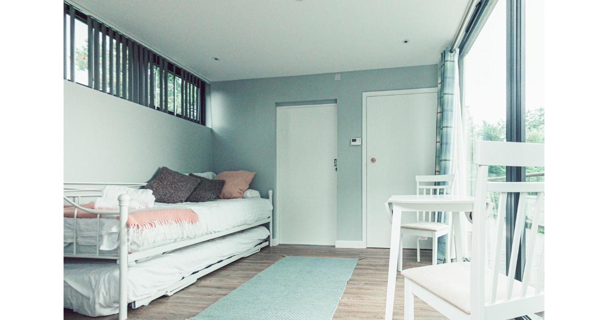 Clophill Eco Lodges 部屋 写真